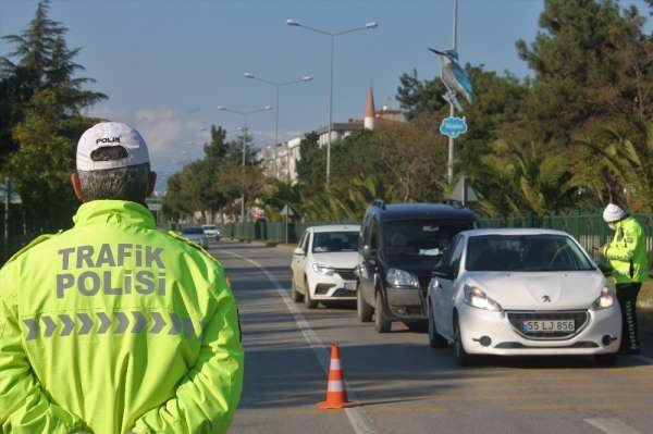 Samsun'da kısıtlamaya uymayan 364 kişiye 812 bin TL ceza 