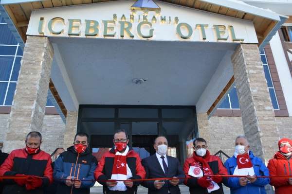 Sarıkamış'ta Bakanların katılımıyla 3 yıldızlı Iceberk Hotel hizmete girdi 