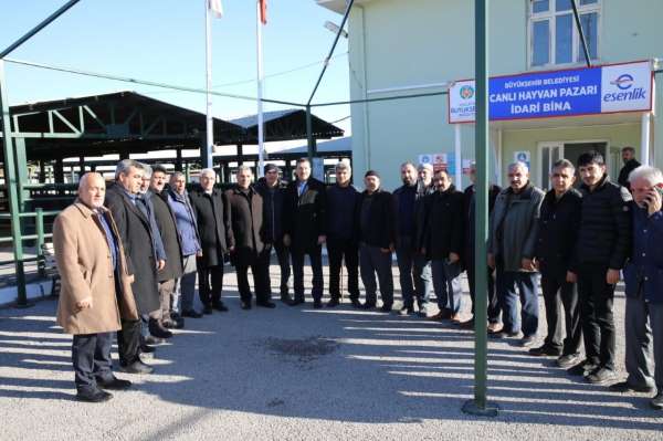 Başkan Güder: 'Her daim çiftçilerimizin ve üreticilerimizin yanındayız'