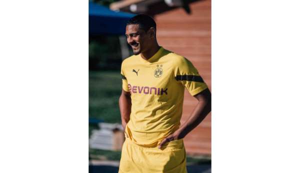 Sebastien Haller yeşil sahalara geri döndü