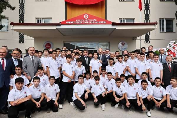 Amasya'da Erkek Kur'an Kursu açılışı dualarla yapıldı