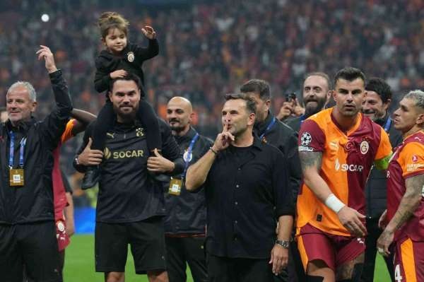 Galatasaray'da Liverpool galibiyeti sevinci