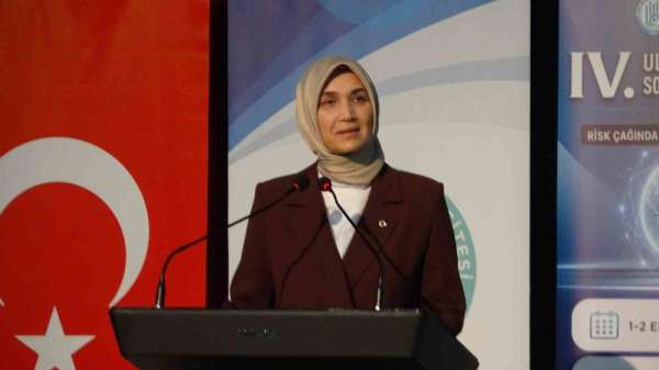 Bitlis Eren Üniversitesi'nde '4. Uluslararası Sosyal Bilimler Kongresi' başladı