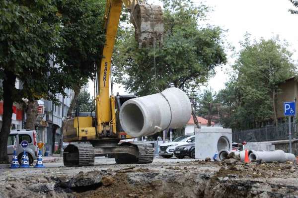 SASKİ'den İlkadım'da altyapı çalışması