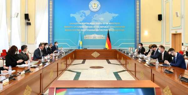 Almanya Dışişleri Bakanlığı Orta Asya Direktörü Lüttenberg: 'Kazakistan'ın reform sürecini desteklemeye hazırı
