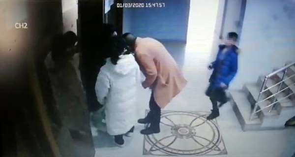 Çinli turistleri taciz eden şahısları JASAT timi yakaladı 