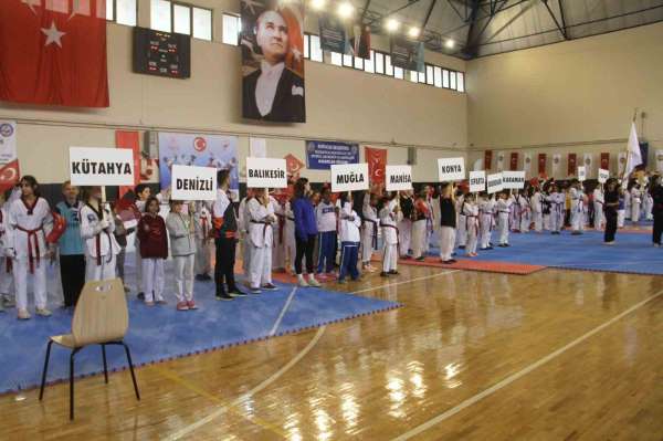 Kuyucak'ta Taekwondo rüzgarı esti