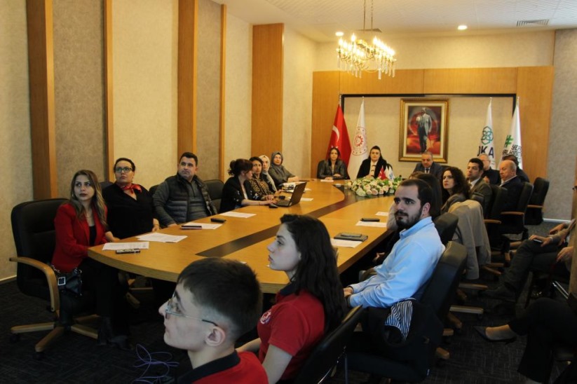 OKA öncülüğünde kamu-özel sektör-milli eğitim iş birliği