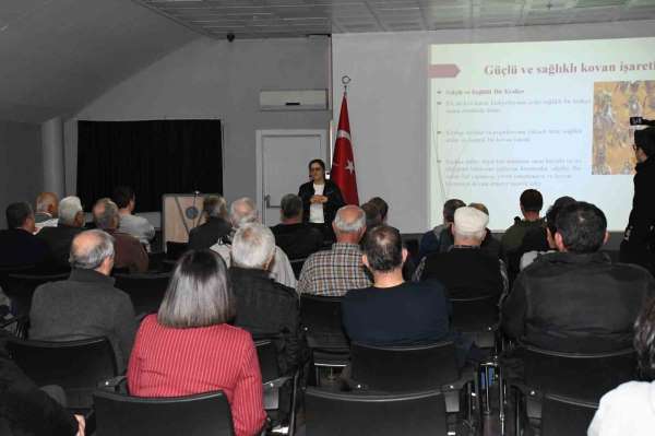 Balıkesir Büyükşehir'den arıcıları bir araya getiren panel