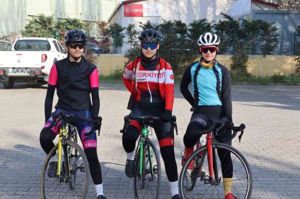 Milli bisikletçiler Yalova'da yetişiyor
