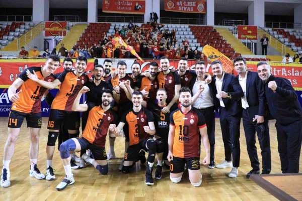 Erkekler Kupa Voley'de ikinci finalist Galatasaray oldu - Sivas haber