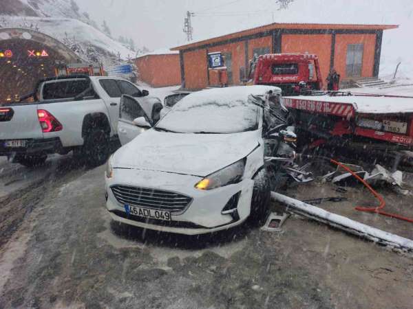 Kahramanmaraş'ta kar kazalara neden oldu: 1 ölü, 3 yaralı