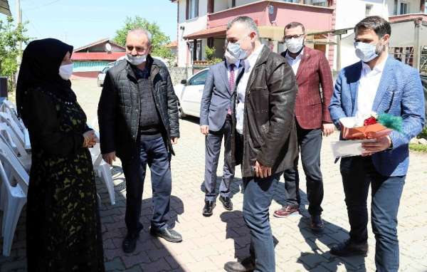 Başkan Büyükakın'dan şehit annelerine ziyaret