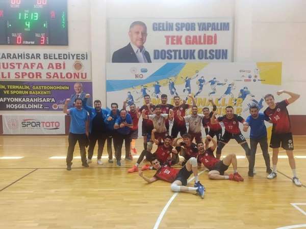 Fırat Üniversitesi voleybolda Süper Lig'e çıktı - Elazığ haber