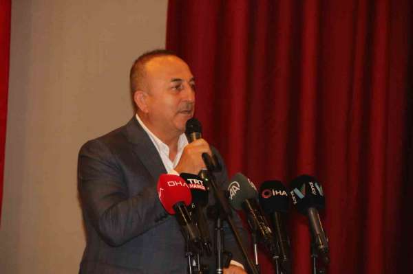 Bakan Çavuşoğlu: 'Kim desteklerse desteklesin Suriye'de ve Irak'ta terör koridoru kurulmayacak'