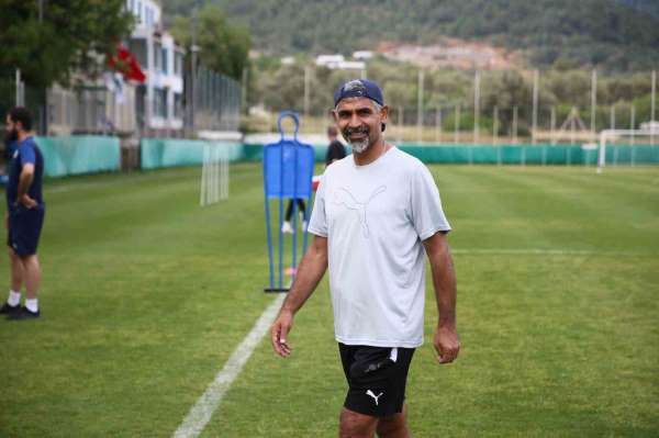 İsmet Taşdemir: 'Samsunspor maçından en kötü 1 puan alırsak son maça sağlıklı gidebiliriz'