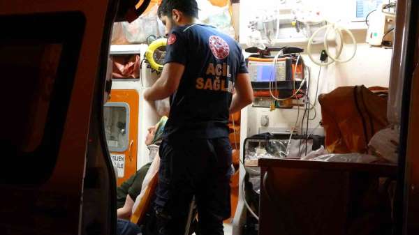 Diyarbakır'da 3 otomobil kazaya karıştı: 2 yaralı