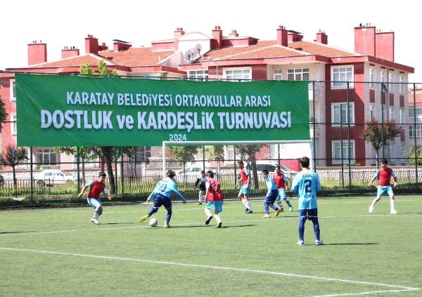 Karatay'da '3. Ortaokullar Arası Dostluk ve Kardeşlik Futbol Turnuvası'' başladı