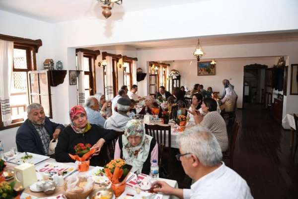Beypazarı'nda Anneler Günü dolayısıyla şehit anneleri bir araya geldi