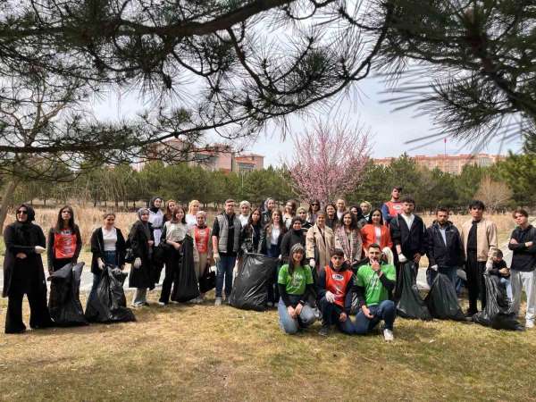 Kütahya Dumlupınar Üniversitesi'nden orman yangınlarına karşı 'Daha Yanmadan' projesiyle farkındalık