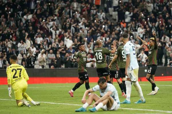 Trendyol Süper Lig: Beşiktaş: 4 - Adana Demirspor: 1