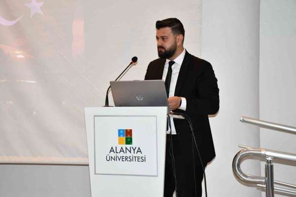 Alanya Üniversitesi'nde 15 Temmuz darbe girişimi ve demokrasinin zaferi anlatıldı