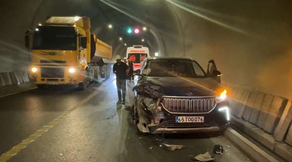TOGG, Güzeldere Tüneli'nde kaza yaptı