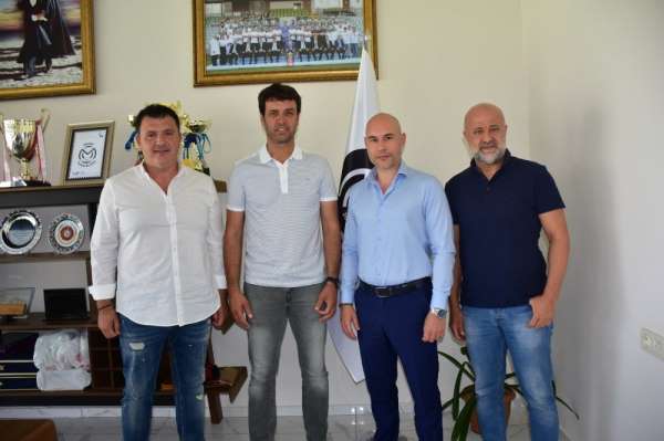 Manisa FK'da Cihat Arslan ile yollar ayrıldı 