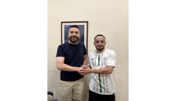 Isparta 32 Spor'dan hücuma takviye kanatlara Takviye