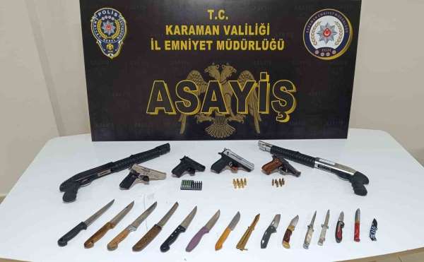 Karaman'da ruhsatsız silahlar ve bıçaklar ele geçirildi