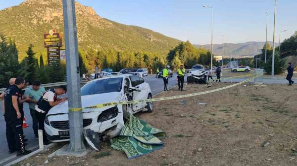 Kavşaktaki feci kazadan acı haber