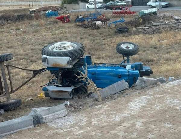 Şefaatli'de traktör kazasında karı koca hayatını kaybetti