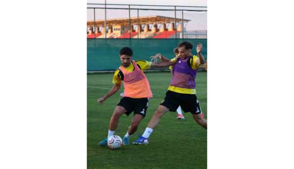 Aliağa FK'nin Afyon kampı başladı