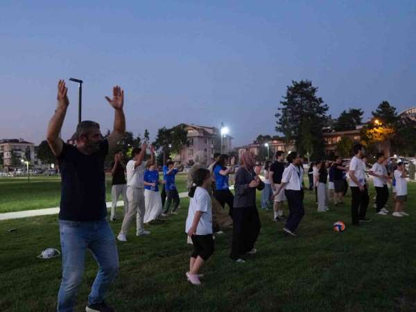 Merkez Park'ta her akşam spor var
