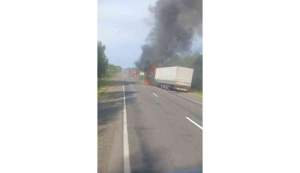 Rusya-Belarus sınırında tırlara dron saldırısı: Türk tırcılar dehşet anlarını kaydetti