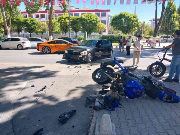 Malatya'da iki ayrı kazada 3 kişi yaralandı - Malatya haber
