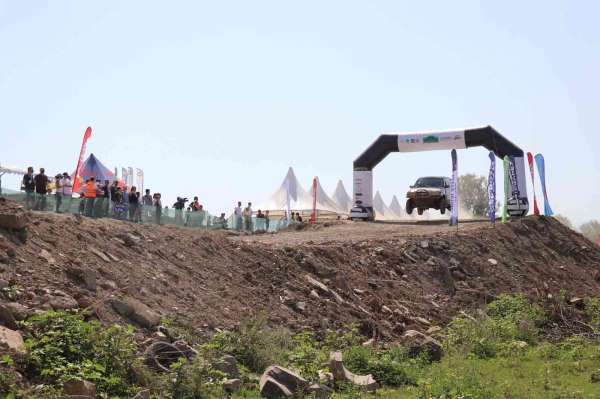 Sakarya'da off-road rüzgarı: Yarışların son etabı nefes kesiyor - Sakarya haber