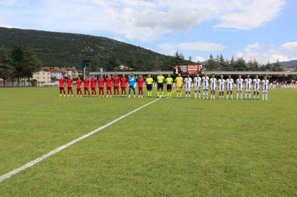 Bucak Belediye Oğuzhanspor, Ziraat Türkiye Kupası'nda tur atladı