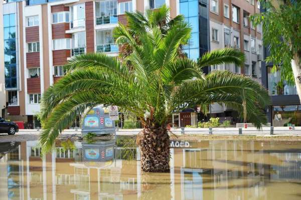 Atakum'da metrekareye 125 kilo yağış düştü, felaketin eşiğinden dönüldü