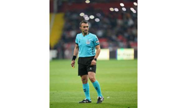 Kayserispor-Göztepe maçında Atilla Karaoğlan düdük çalacak