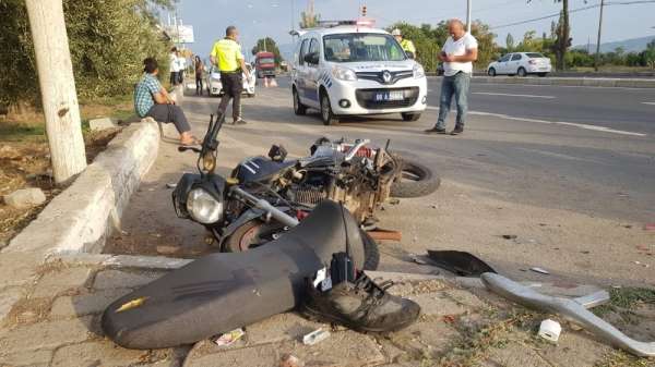 Kazada ağır yaralanan motosiklet sürücüsü hayatını kaybetti