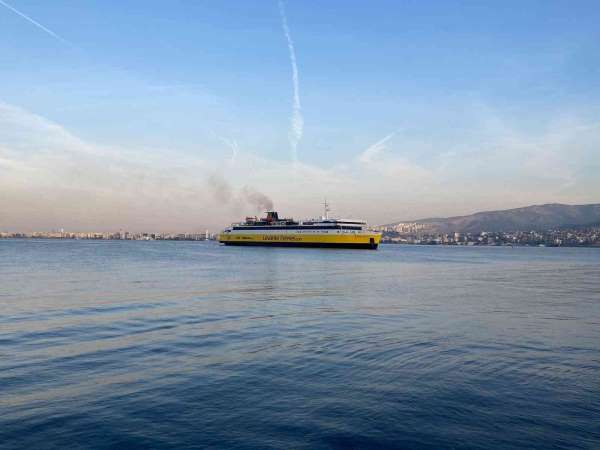 Selanik-İzmir feribot seferleri başladı