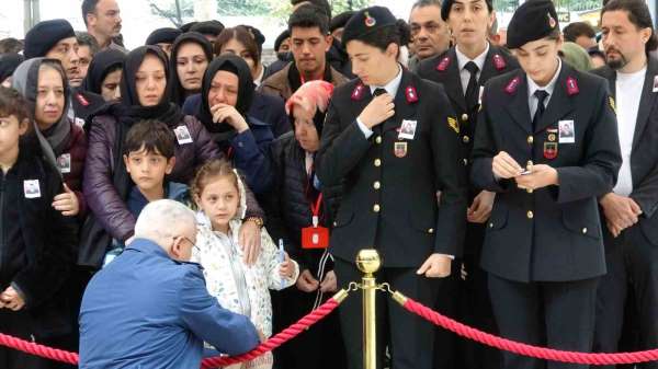Şehit Jandarma Astsubay Tacettin Gün, Bursa'da son yolculuğuna uğurlandı
