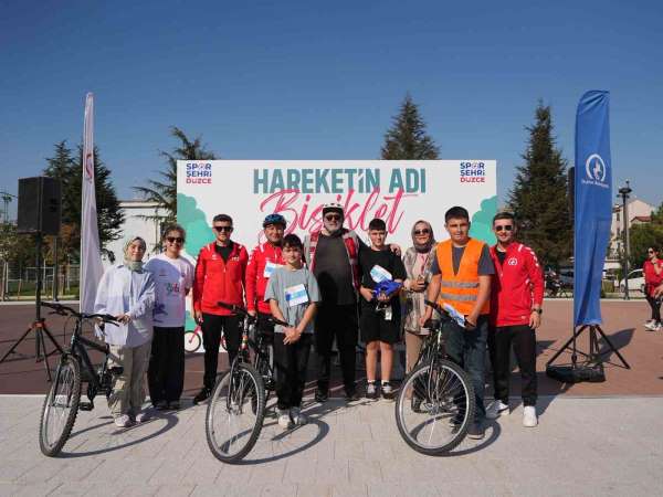 Düzce'de 7'den 70'e herkes pedal çevirdi