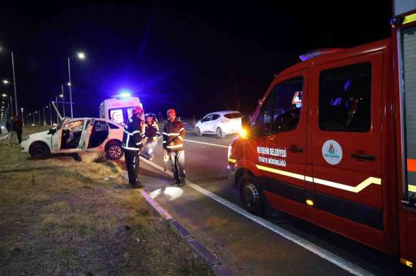 Nevşehir'de tilkiden kaçan otomobil kazaya neden oldu: 1 yaralı