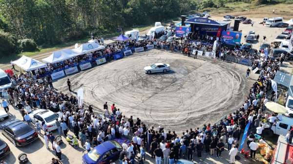 Otomobil tutkunları Ordu'da buluştu