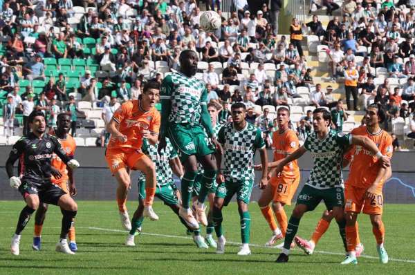 Trendyol Süper Lig: Konyaspor: 0 - Başakşehir: 0