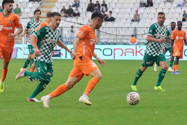 Trendyol Süper Lig: Konyaspor: 0 - Başakşehir: 0