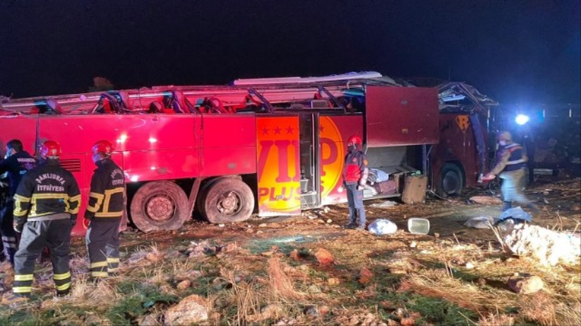 Samsun'a gelirken devrilen otobüsteki turistlerden biri öldü