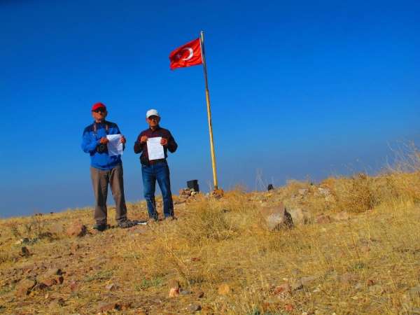 Dağcılar, ülkemizin kurtarıcısı ve Cumhuriyetin kurucusunu anmak için zirvelere